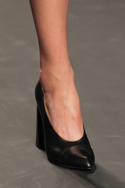 Look 12